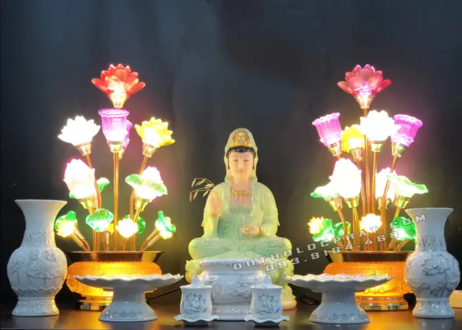 Chuẩn Bị Bàn Thờ Và Các Vật Phẩm Bài Trí Bàn Thờ Phật Quan Âm