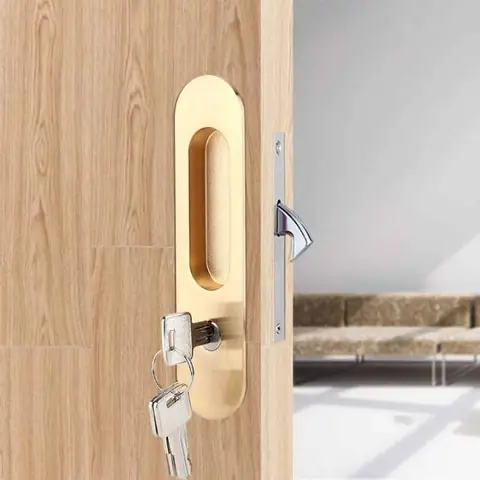 Vệ Sinh Các Phụ Kiện Bằng Đồng Vệ Sinh Các Phụ Kiện Bằng Đồng