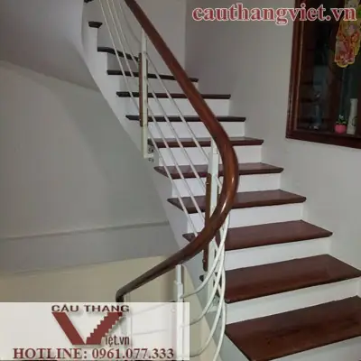 15 Mau Cau Thang Sat Dep Gia Re Chat Luong Nam 2019