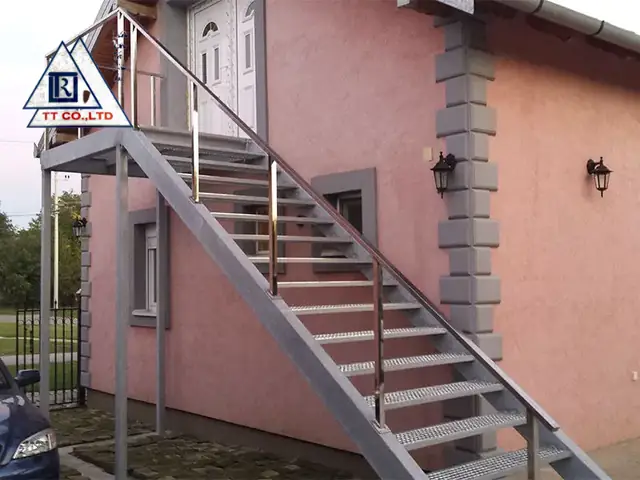 Lựa Chọn Đơn Vị Thi Công Cầu Thang Inox Ngoài Trời Uy Tín Lựa Chọn Đơn Vị Thi Công Cầu Thang Inox Ngoài Trời Uy Tín