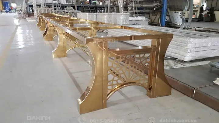 Chan Ban Inox Ma Vang 06