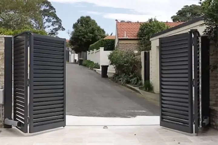 Cổng Trục Inox Giúp Tiết Kiệm Điện Năng Cho Việc Làm Cổng Cổng Trục Inox Giúp Tiết Kiệm Điện Năng Cho Việc Làm Cổng