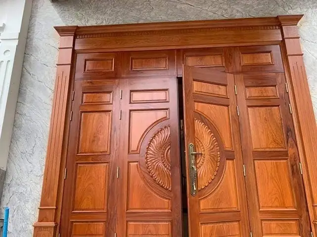 Cửa Nhà Cấp 4 Đẹp Được Làm Bằng Gỗ