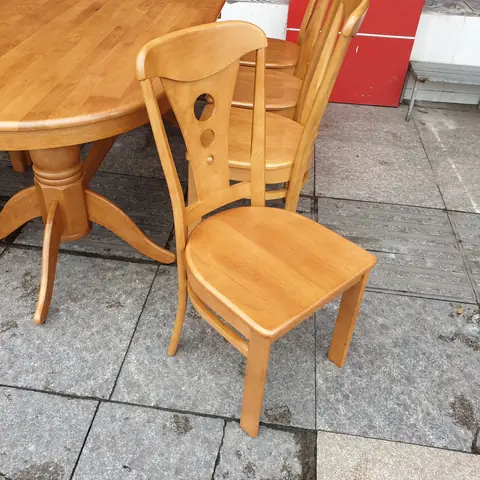 Ghế Phòng Ăn 3 Lỗ Gỗ Tự Nhiên