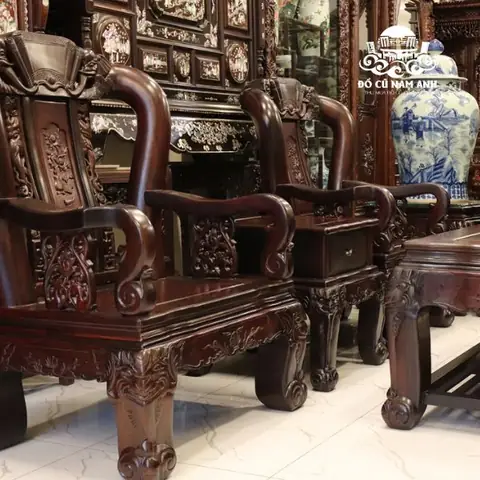 Gỗ Trắc – Vẻ Đẹp Quý Hiếm Tạo Nên Đẳng Cấp