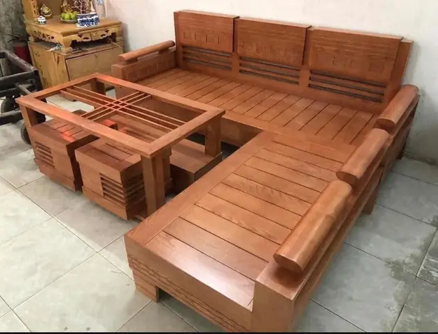 Giá Bàn Ghế Sofa Gỗ: Yếu Tố Nào Ảnh Hưởng Đến Chi Phí?