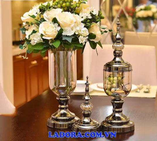 Đồ Decor Trang Trí Cho Phòng Khách Phong Cách Tân Cổ Điển Đồ Decor Trang Trí Cho Phòng Khách Phong Cách Tân Cổ Điển