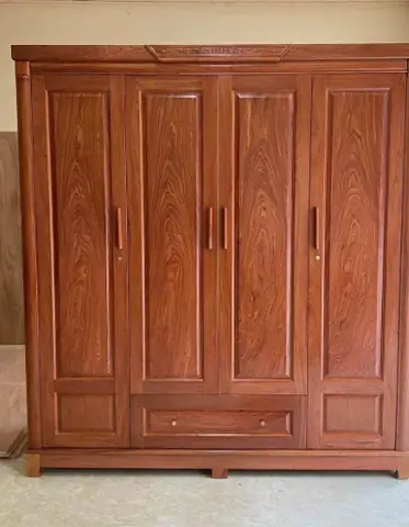 Giá Tủ Gỗ Quần Áo: Phân Tích Chuyên Sâu Các Loại Gỗ Tự Nhiên