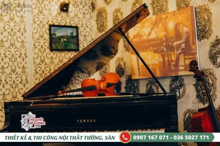 Hình Ảnh Thi Công Giấy Dán Tường Cao Cấp Cho Lớp Dạy Đàn Nhạc Tại Tphcm