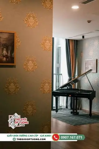 Hình Ảnh Thi Công Giấy Dán Tường Cao Cấp Cho Lớp Dạy Đàn Nhạc Tại Tphcm