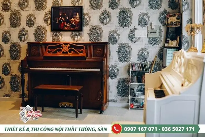 Hình Ảnh Thi Công Giấy Dán Tường Cao Cấp Cho Lớp Dạy Đàn Nhạc Tại Tphcm