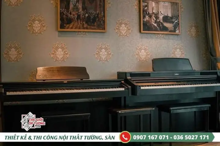 Hình Ảnh Thi Công Giấy Dán Tường Cao Cấp Cho Lớp Dạy Đàn Nhạc Tại Tphcm