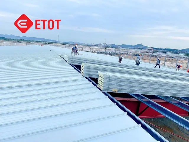 Mẫu Mái Tôn Sandwich Đẹp (tôn 3 Lớp Chống Nóng)