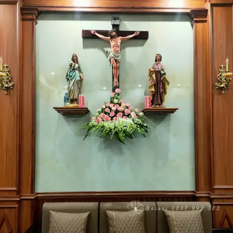 44. Mẫu Cắm Hoa Tinh Tế Phối Hoa Hồng Và Lan Trắng Cho Bàn Thờ Bàn Thờ Thiên Chúa Số 44
