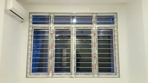 Các Mẫu Thiết Kế Song Cửa Inox Đơn Giản