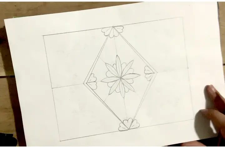 Bước 2: Trang Trí Hoạ Tiết Cho Hình Thoi