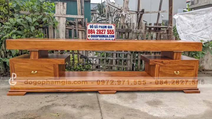 Mẫu Kệ Tivi Nguyên Khối Gỗ Gõ Đỏ Dài 2m35