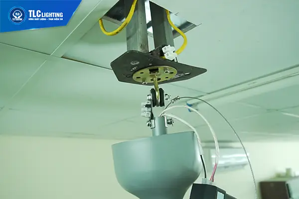 Cách Lắp Quạt Trần Trên Trần Thạch Cao