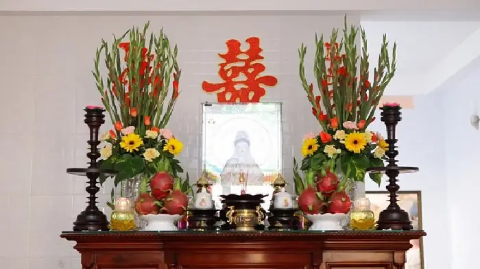 Lau Dọn Bàn Thờ Tổ Tiên Dịptếtcần Thực Hiện Trước Đêm Giao Thừa Và Sử Dụng Dụng Cụ Riêng. Đó Là Một Trong Nhiều Điều Bạn Cần Lưu Ý Để Có Được Tài Lộc Và Vận May Cho Năm Mới. Cùng Tìm Hiểu Nhé!