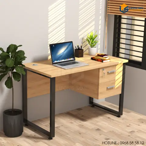 Mẫu Bàn Chân Sắt Có Tủ