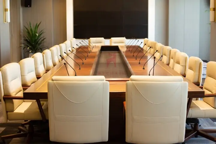 Tổng Hợp 20 Mẫu Bàn Họp Hội Trường Đẹp, Cao Cấp, Sang Trọng Tổng Hợp 20 Mẫu Bàn Họp Hội Trường Đẹp, Cao Cấp, Sang Trọng