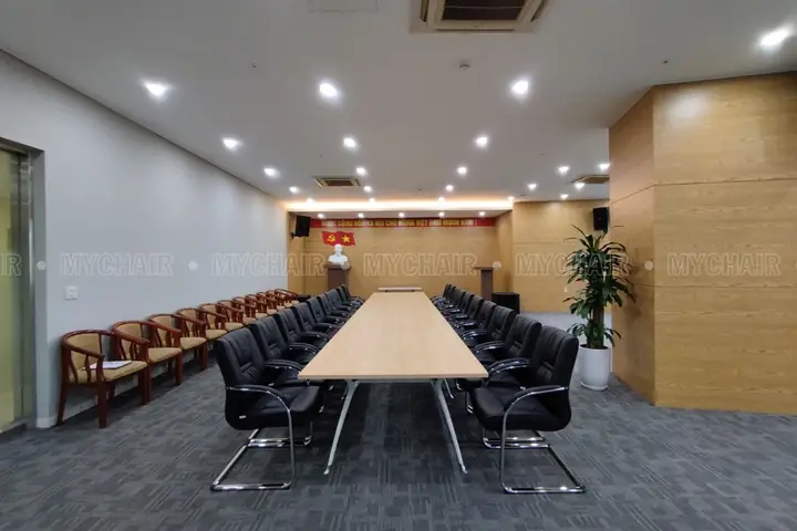 Bàn Họp Hội Trường Chân Sắt Bàn Họp Hội Trường Chân Sắt