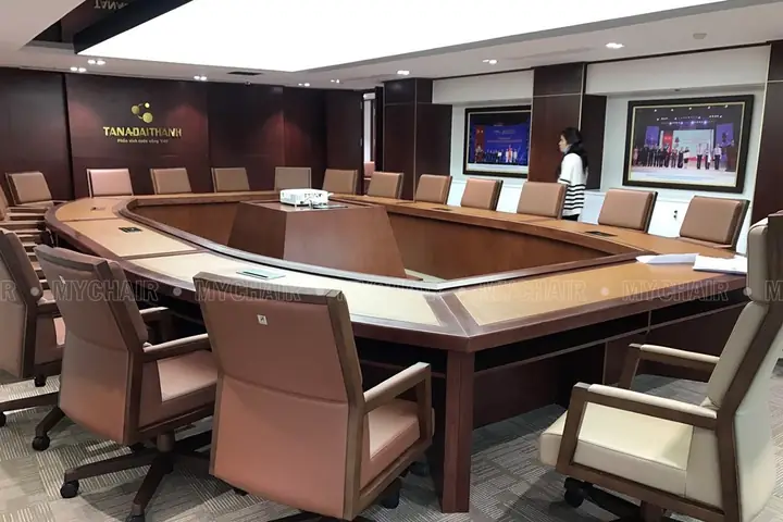 Tổng Hợp 20 Mẫu Bàn Họp Hội Trường Đẹp, Cao Cấp, Sang Trọng Tổng Hợp 20 Mẫu Bàn Họp Hội Trường Đẹp, Cao Cấp, Sang Trọng