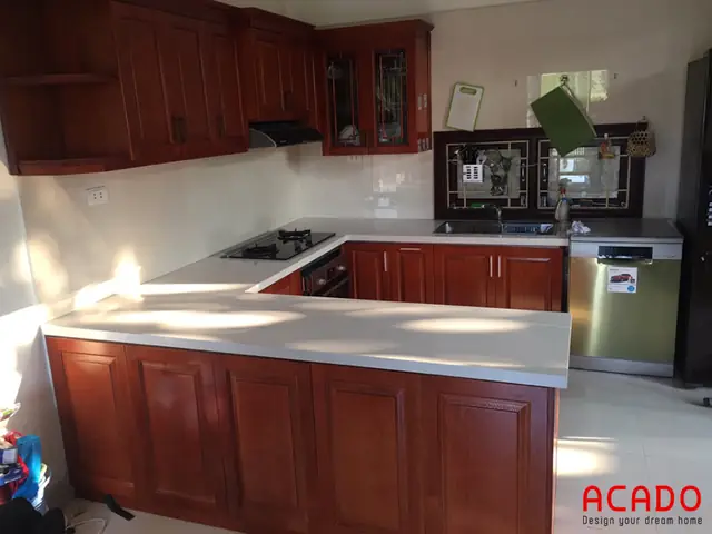 Công Trình Tủ Bếp Gỗ Tự Nhiên