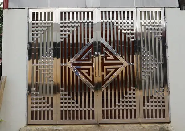 Tổng Hợp 50 Mẫu Cửa Inox 4 Cánh Đẹp 2025