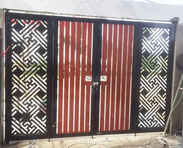 Tổng Hợp Hơn 20 Mẫu Cửa Sắt Gấp 4 Cánh Đẹp