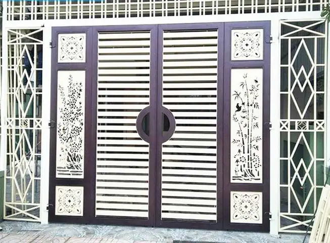 Tổng Hợp Hơn 20 Mẫu Cửa Sắt Gấp 4 Cánh Đẹp