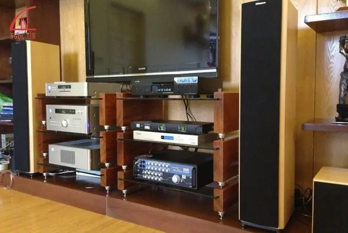 Mẫu Kệ Để Dàn Âm Thanh Bằng Kính