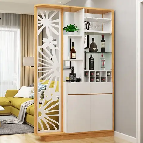 Ưu Điểm Của Việc Sử Dụng Kệ Để Rượu Treo Tường Bằng Gỗ?