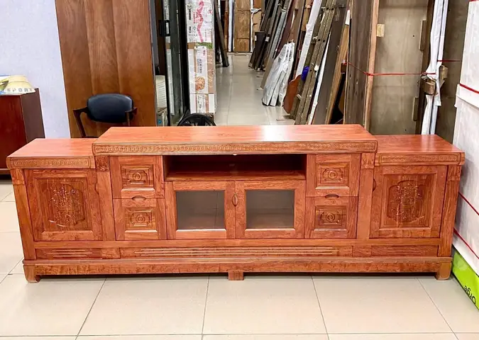 Kệ Tivi Gỗ Hương Đá Mẫu Hiện Đại Ktv74