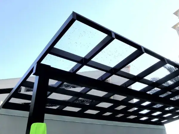 Lý Do Mái Che Hiên Nhà Được Lựa Chọn Phổ Biến