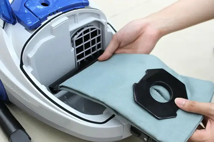Máy Hút Bụi Có Túi Và Không Túi: Phân Tích Chi Phí Vận Hành