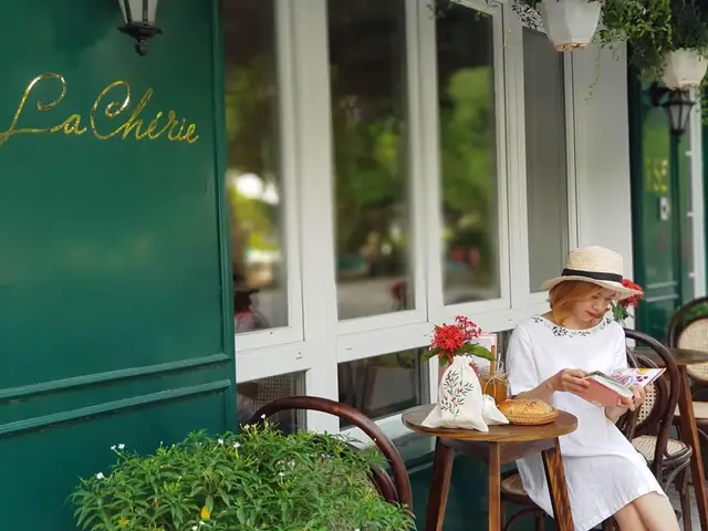 Lưu Ý Giờ Mở Cửa