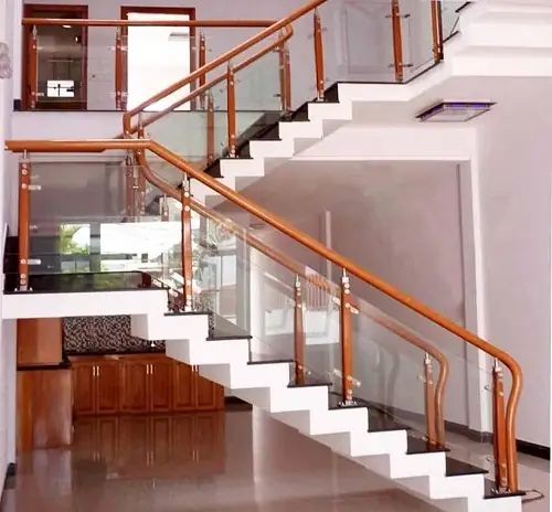 Mẫu Tay Vịn Cầu Thang Gỗ Hình Tròn