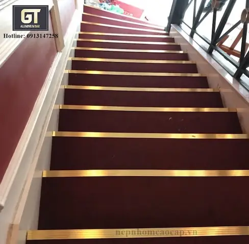 Ưu Điểm Của Nẹp Chống Trơn Cầu Thang Trong Xây Dựng Ưu Điểm Của Nẹp Chống Trơn Cầu Thang Trong Xây Dựng