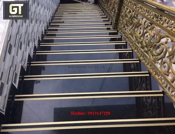 Nẹp Nhôm Chống Trơn Trượt L55