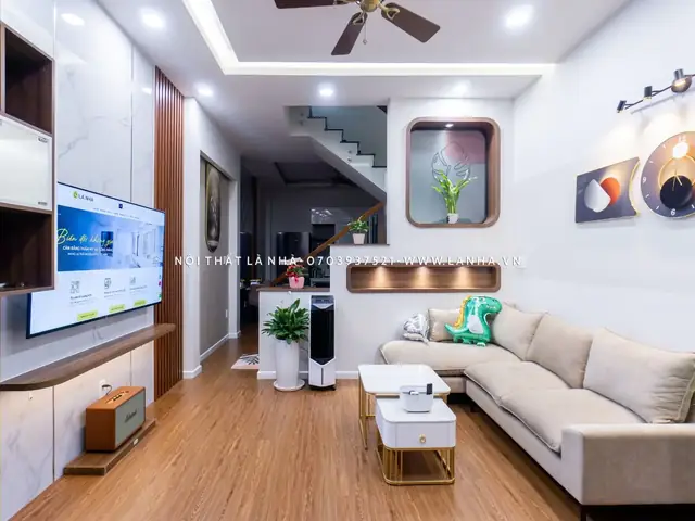 Hình Ảnh Thực Tế Các Mẫu Phòng Khách Nhà Ống 5m Có Cầu Thang