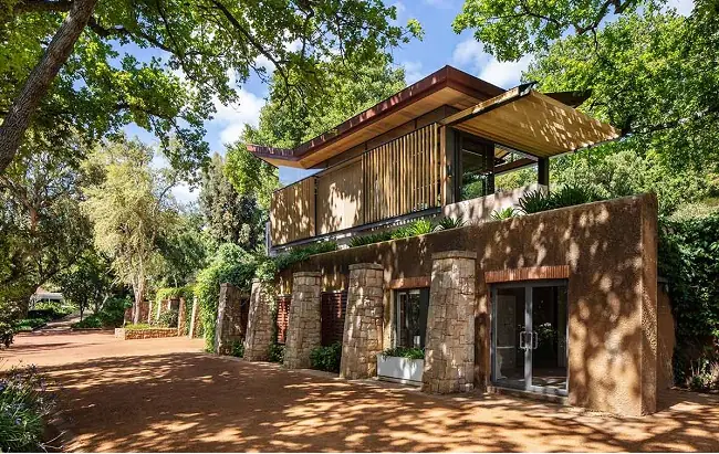 Mẫu Nhà Gỗ Đẹp Với Thiết Kế Mở Mẫu Nhà Gỗ Đẹp Với Thiết Kế Mở