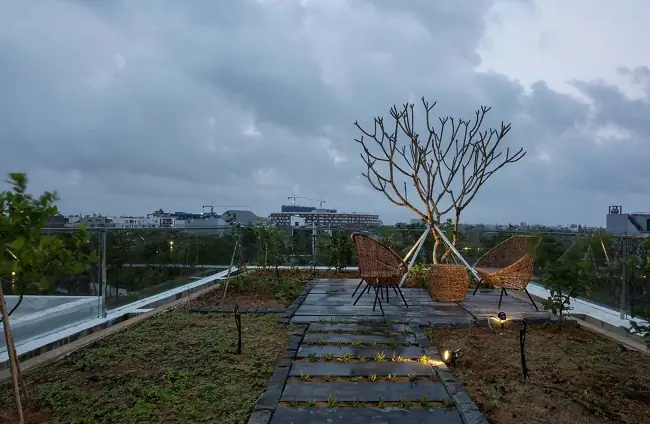 Nhà Gỗ Đẹp Có Sân Vườn Trên Tầng Thượng Nhà Gỗ Đẹp Có Sân Vườn Trên Tầng Thượng