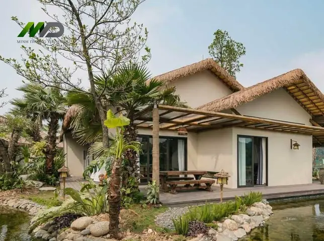 Khám Phá Vẻ Đẹp Và Giá Trị Bền Vững Của Nhà Lá Ở Miền Tây