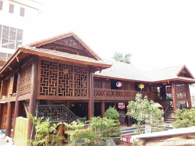 Mẫu Nhà Sàn 5 Gian