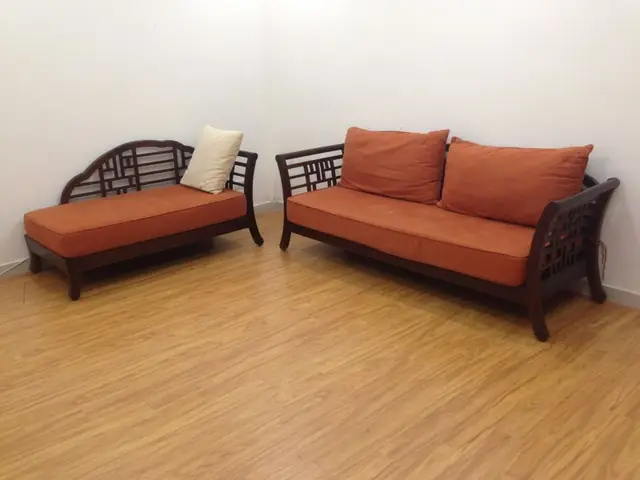 A. Họa Tiết Việt Nam Vượt Thời Gian: