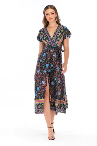Váy Cổ V Wrapdress Họa Tiết Xẻ Tà Phong Cách Bohemian Váy Cổ V Wrapdress Họa Tiết Xẻ Tà Phong Cách Bohemian