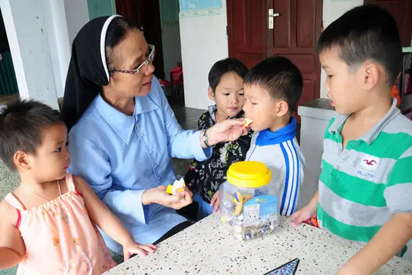 Phụ Kiện Tủ Bếp Dưới: Hướng Dẫn Chọn Và Tối Ưu Không Gian