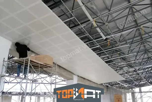 Thi Công Trần Nhôm Austrong