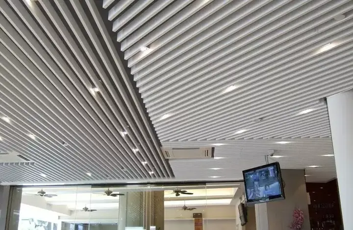 - Ứng Dụng Của Trần Nhôm Cho Các Chung Cư Cao Cấp, Trung Tâm Thương Mại - Ứng Dụng Của Trần Nhôm Cho Các Chung Cư Cao Cấp, Trung Tâm Thương Mại